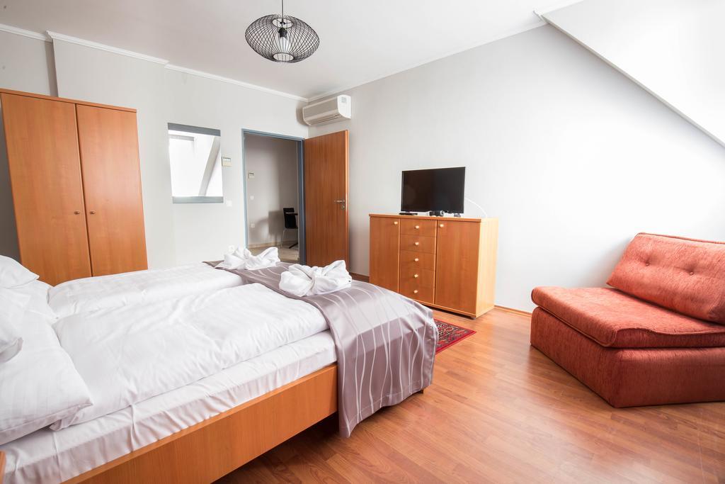 אגרסאלוק Salt Hill Apartmanok מראה חיצוני תמונה